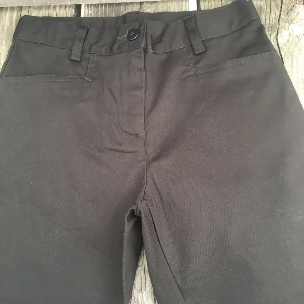 Universal front pockets